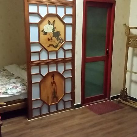 Tiananmen Best Year Courtyard Hotel Beijing Bagian luar foto